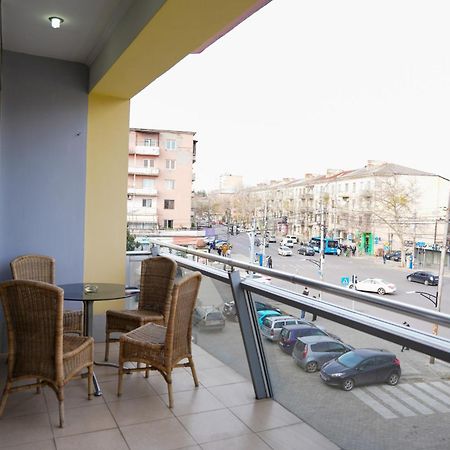 Hotel Monopoli Kutaisi Eksteriør bilde